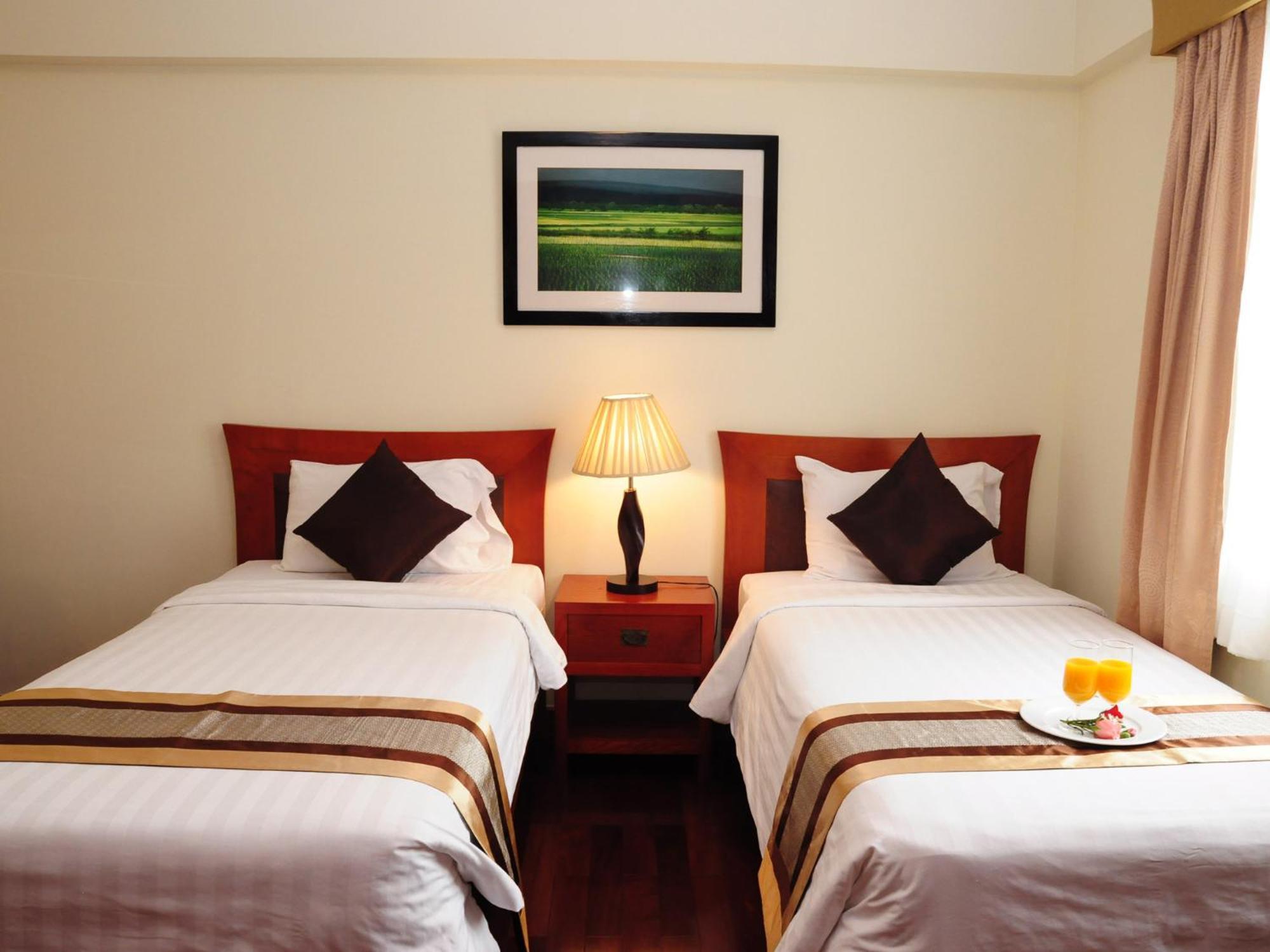 Riverside Serviced Apartments Хошимин Стая снимка